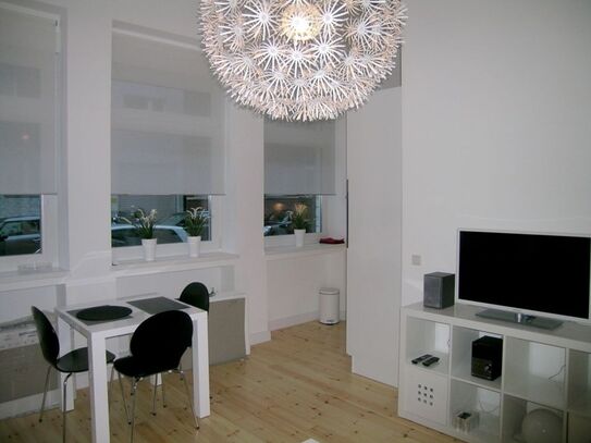 Centrally located in Medienhaften in Düsseldorf - 30 sqm, Dusseldorf - Amsterdam Apartments for Rent