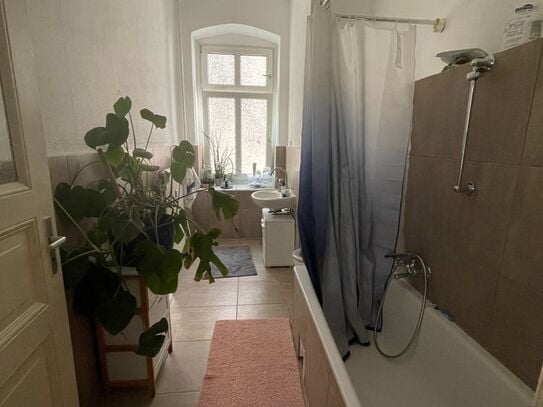 Lovely 2 bedroom flat in U Rathaus Neukölln, Berlin - Amsterdam Apartments for Rent