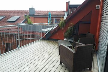 Tolle 2-Zimmerwohnung mit großer Terrasse auf Zeit in Fürth