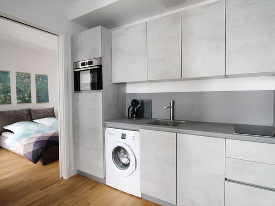 Designer Apartment in Mitte with Concierge