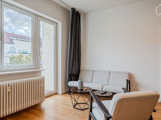 Modern and charming apartment in Wilmersdorf, Berlin - Amsterdam Apartments for Rent