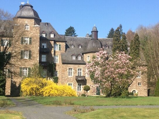 Idyllic cottage in a castle in Hennef (Sieg), near Cologne/Bonn