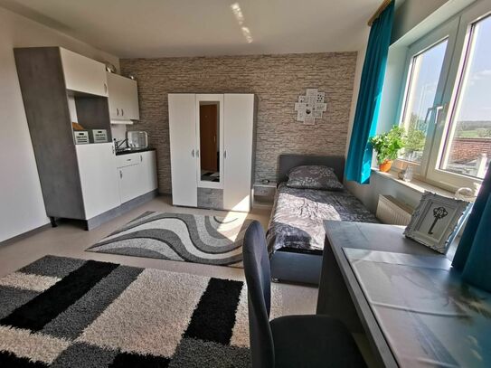 1 Zimmer Appartment möbliert mit Küche Bad WC TV und Wlan für 1 bis 3 Personen