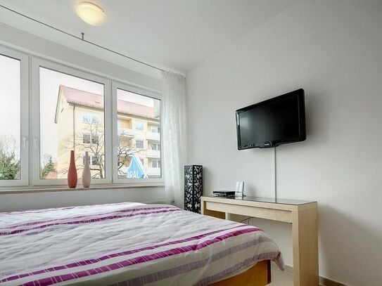 Very nice furnished 1-room apartment with a terrace in Munich Schwabing-North / Milbertshofen