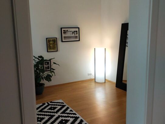 Modern old building apartment in top location in the Lorettoviertel in the heart of Unterbilk, Dusseldorf - Amsterdam A…