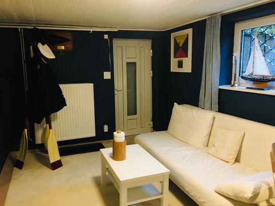 1,5 möbiliertes Zimmer, Souterrain, ab 1.10.25, nur Einzelperson, bevorzugt werden Soldaten