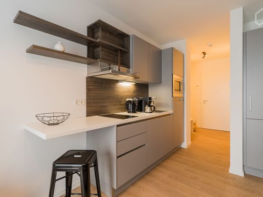 Lovely & awesome apartment in Charlottenburg, Berlin A1