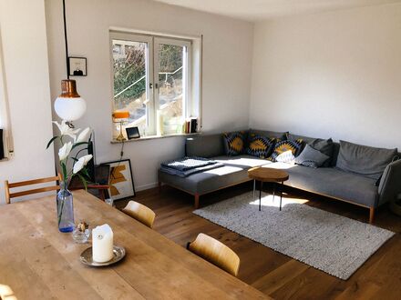 Stylisch eingerichtete 3-Zimmer Hochparterre Wohnung mit Terasse - geeignet für Paar / kleine Familie | Stylish 3 room…