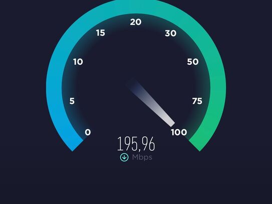 Möblierte Wohnung in einer ruhigen Wohngegend mit Internet, Pay-TV und Klimaanlage