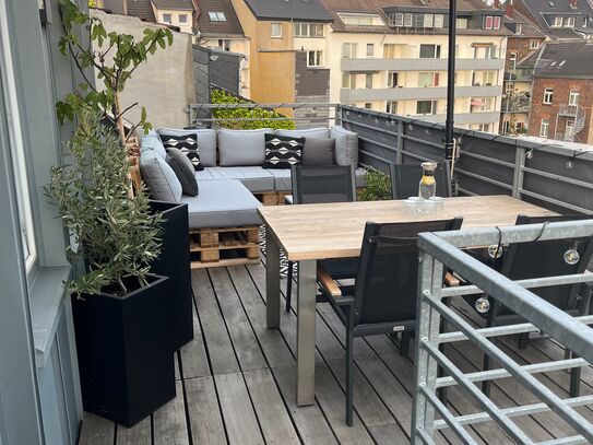 Möblierte Wohnung mit Dachterrasse Düsseldorf Pempelfort Zentrum