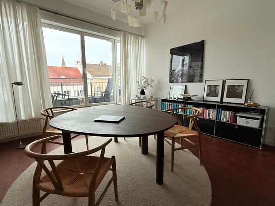 Helle & stylische 2 Zimmer Wohnung in Mitte mit Ost- und West Balkon ab 1.1.25 für 2-3 Monate