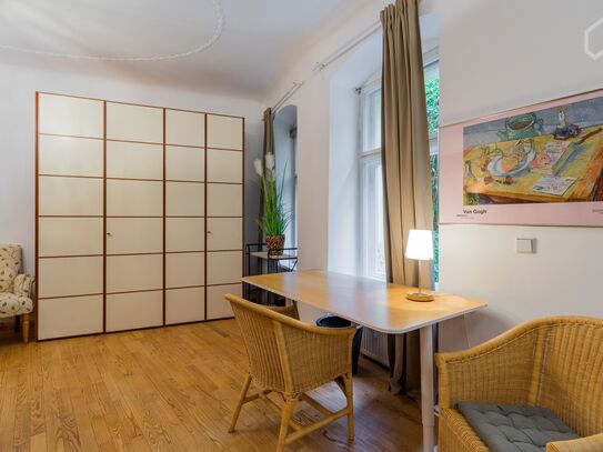 Bright, lovely apartment close to Gleisdreieckpark