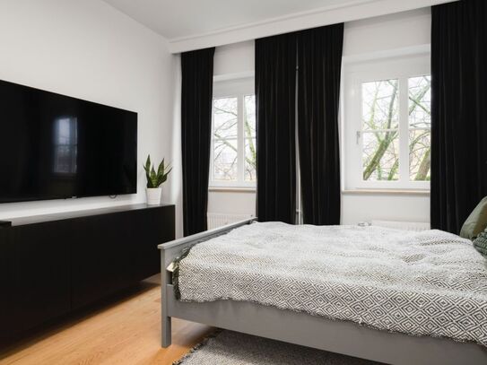 Perfect and charming suite in Charlottenburg, Berlin, Berlin - Amsterdam Apartments for Rent