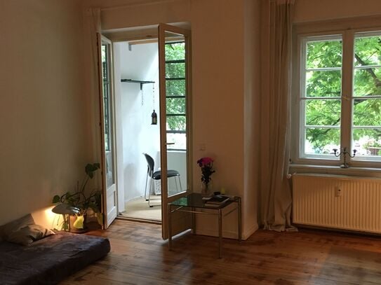 BeautifQuiet flat in Alt-Treptow, right next to the beautiful park