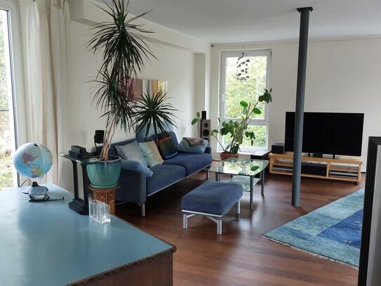 Large open-plan penthouse in Hanover not far from the Maschsee.