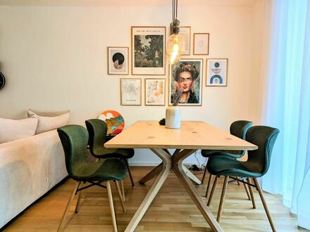 Exklusive, voll möblierte Design-Wohnung mit Smart-Home-Ausstattung im Zentrum von München