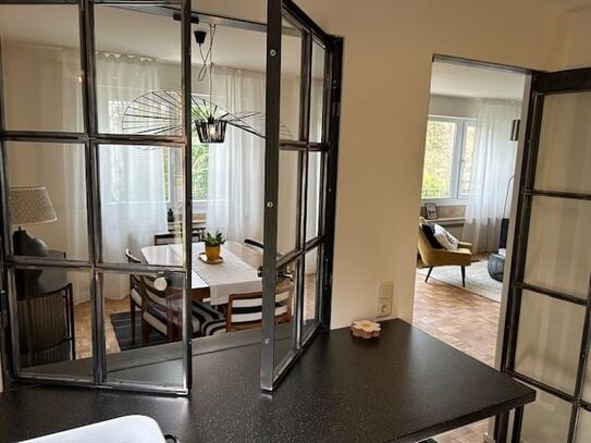 Sunny 3-room flat with balcony in Cologne-Braunsfeld