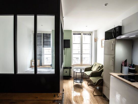 Studio in a lively neighborhood close to the Rhone quays