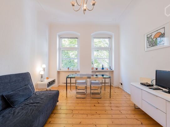 Neat and spacious home in Neukölln, Berlin - Amsterdam Apartments for Rent