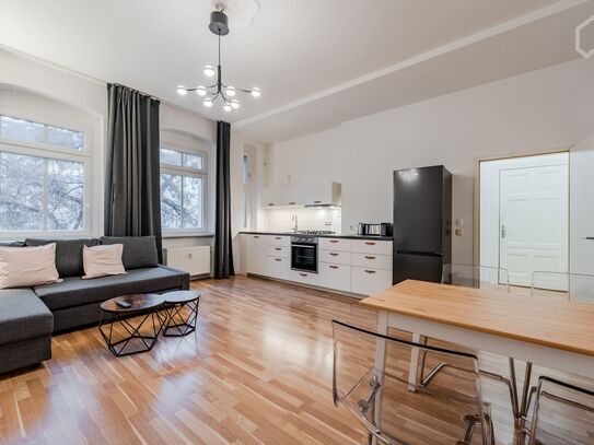 Neu renovierte Maisonette-Wohnung in bester Lage