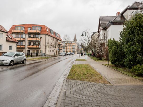 Modern flat close to city center