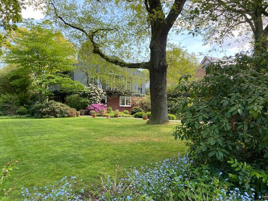 Geräumige Bungalow-Wohnung mit großzügigem Garten in Hamburg Neugraben Fischbek