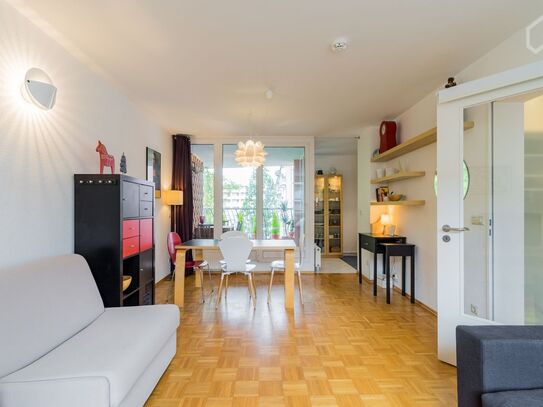 Beautifully furnished 2 - room apartment in central Berlin with a great terrace, Berlin - Amsterdam Apartments for Rent