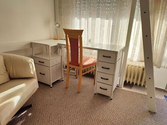 Fully Furnished shared room for one in a newly furnished flat.