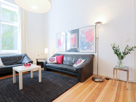 Helles Apartment in ruhiger Lage, aber mitten in Berlin