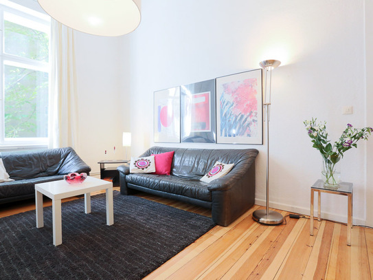 Helles Apartment in ruhiger Lage, aber mitten in Berlin