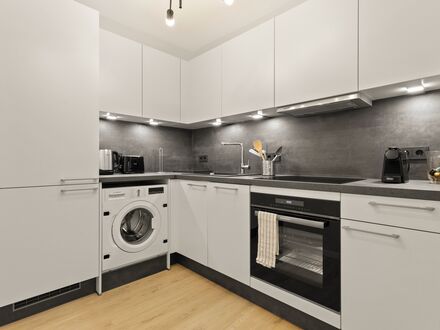 Erstklassig möblierte 2-Zimmer Wohnung in Geesthacht | First-class furnished 2-room flat in Geesthacht