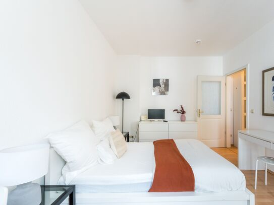 1-BEDROOM-APARTMENT IN AMAZING LOCATION PRENZLAUER BERG BERLIN