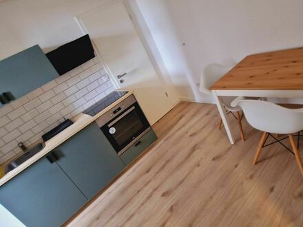 Neues & wundervolles Studio in zentraler Lage | Bright, spacious home in Bochum