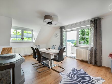 Moderne 3 Zimmer Wohnung 100qm mit Balkon, in Naila bei Hof/Saale , Top ausgestattet