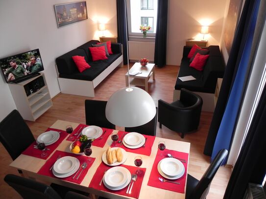 3 room apartment "Karl-Heine", French balcony, private garage, W-LAN, washing-machine