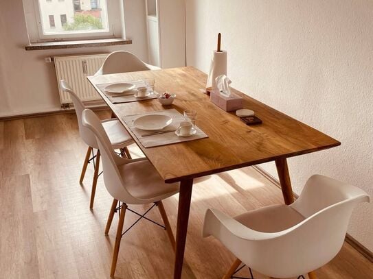 Elegant 4-Room Apartment on Brühl Boulevard – in the Heart of the City