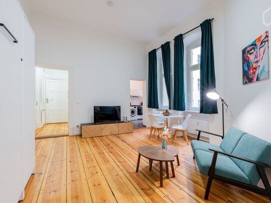 Beautiful old building apartment in the heart of Kreuzberg, Berlin - Amsterdam Apartments for Rent