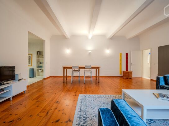 Einzigartige & geräumige Loft-Wohnung in Berlin Mitte - perfekt für junge Berufstätige!