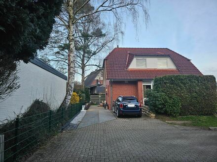 Helle und gemütliche Einfamilienhaus auf Zeit im Herzen von Poppenbüttel