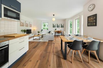 Exklusive 2-Zimmer Wohnung mit Terrasse und Garten - Ihr Zuhause im Grünen mit kurzer Anbindung zur Tesla Gigafactory!