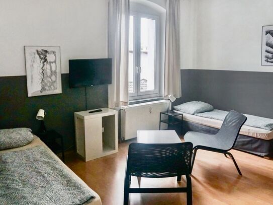 Modern Studio Apartment 37 m² Close to the City in Mülheim an der Ruhr – Fully Furnished, No Deposit, Cleaning Service,…