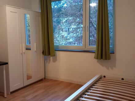 Schönes WG-Zimmer in gemütlicher 4er WG – Zimmer Nr. 2