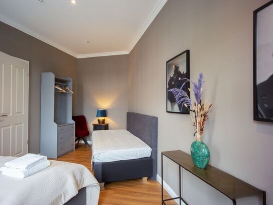 4 Zimmer Apartment mit 3 Schlafzimmern & Balkon