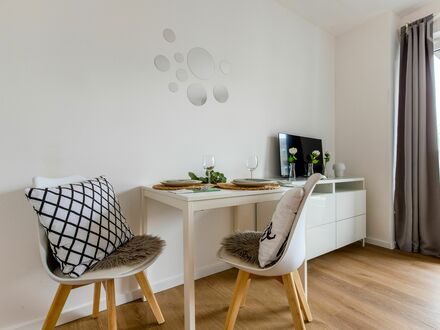 Liebevoll eingerichtetes, Apartment in Wuppertal mit Balkon-Nice, perfect home in Wuppertal (WiFi & Netflix)