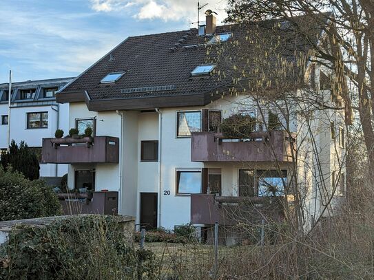 Gemütliche Dachgeschoss-Wohnung in Stuttgart Sillenbuch