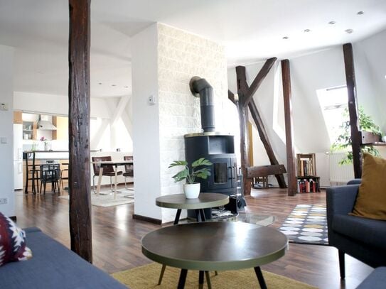 Attractive, cozy attic apartment in Berlin Mariendorf / Tempelhof, Berlin - Amsterdam Apartments for Rent