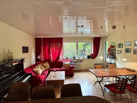 Helle + Ruhige möblierte 4 - Zimmer Wohnung in Berlin – Westend / Ruhleben im Grünen mit Pool, Sauna und großem Garten,…