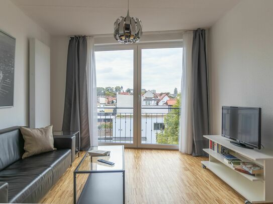 Möblierte, moderne Wohnung ruhig und mit schönem Blick inkl. wöchentl. Reinigung