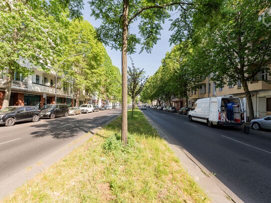 Beautiful and quiet 2-room apartment in an old building with balcony in Mitte, Berlin - Amsterdam Apartments for Rent