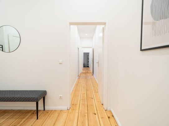 Beautiful 3 Bedroom Apartment in Berlin, Fully Furnished